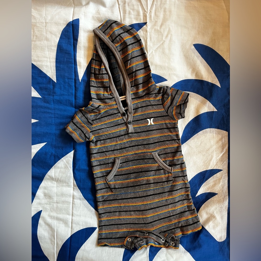 Hurley hooded short sleeve romper